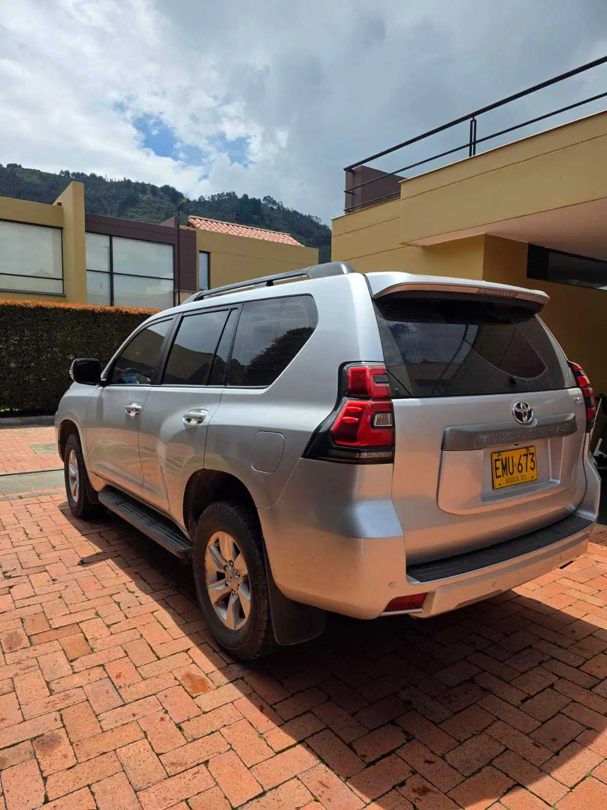 Toyota 2019 foto 2