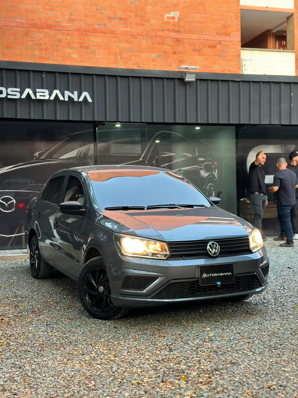 Volkswagen Voyage foto 4
