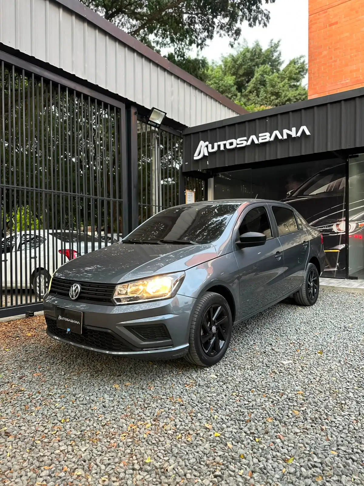 Volkswagen Voyage foto 5