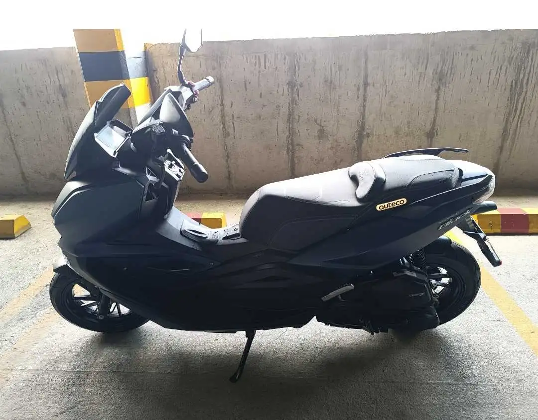 Auteco Victory Black foto 3