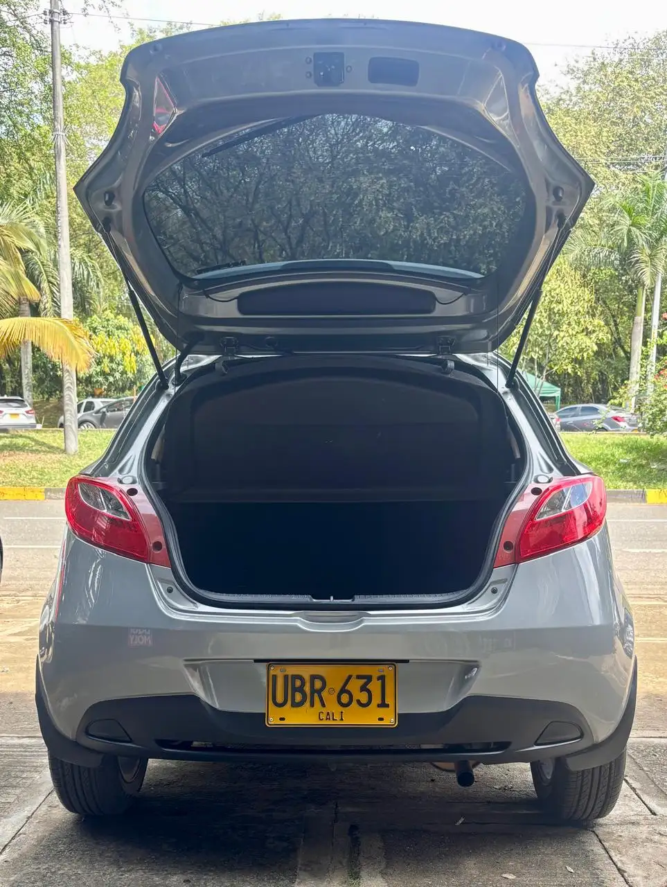 Mazda 2015 foto 5