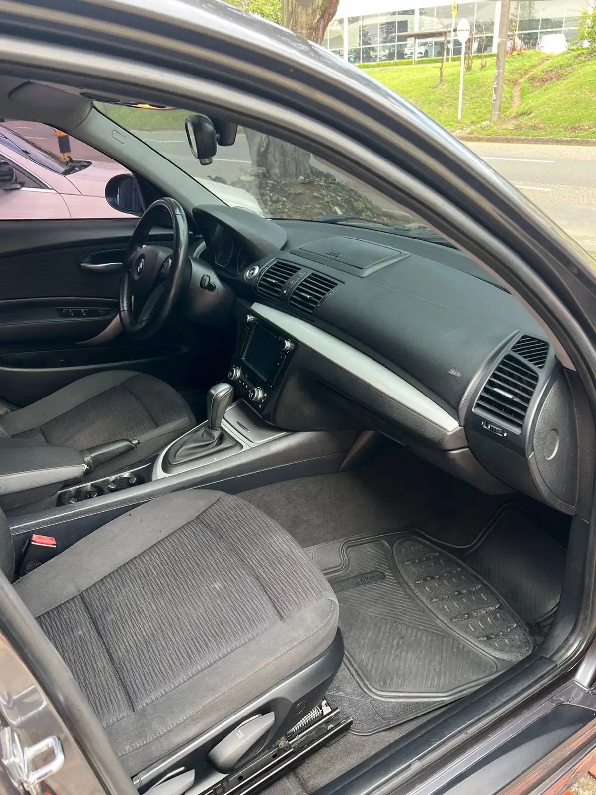 BMW 120I foto 4