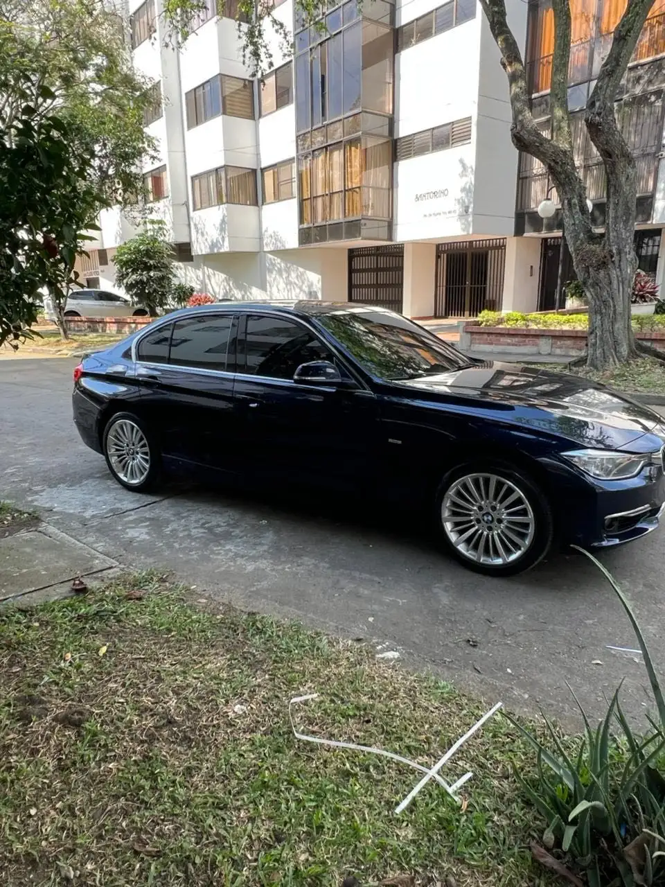 BMW 335i foto 4