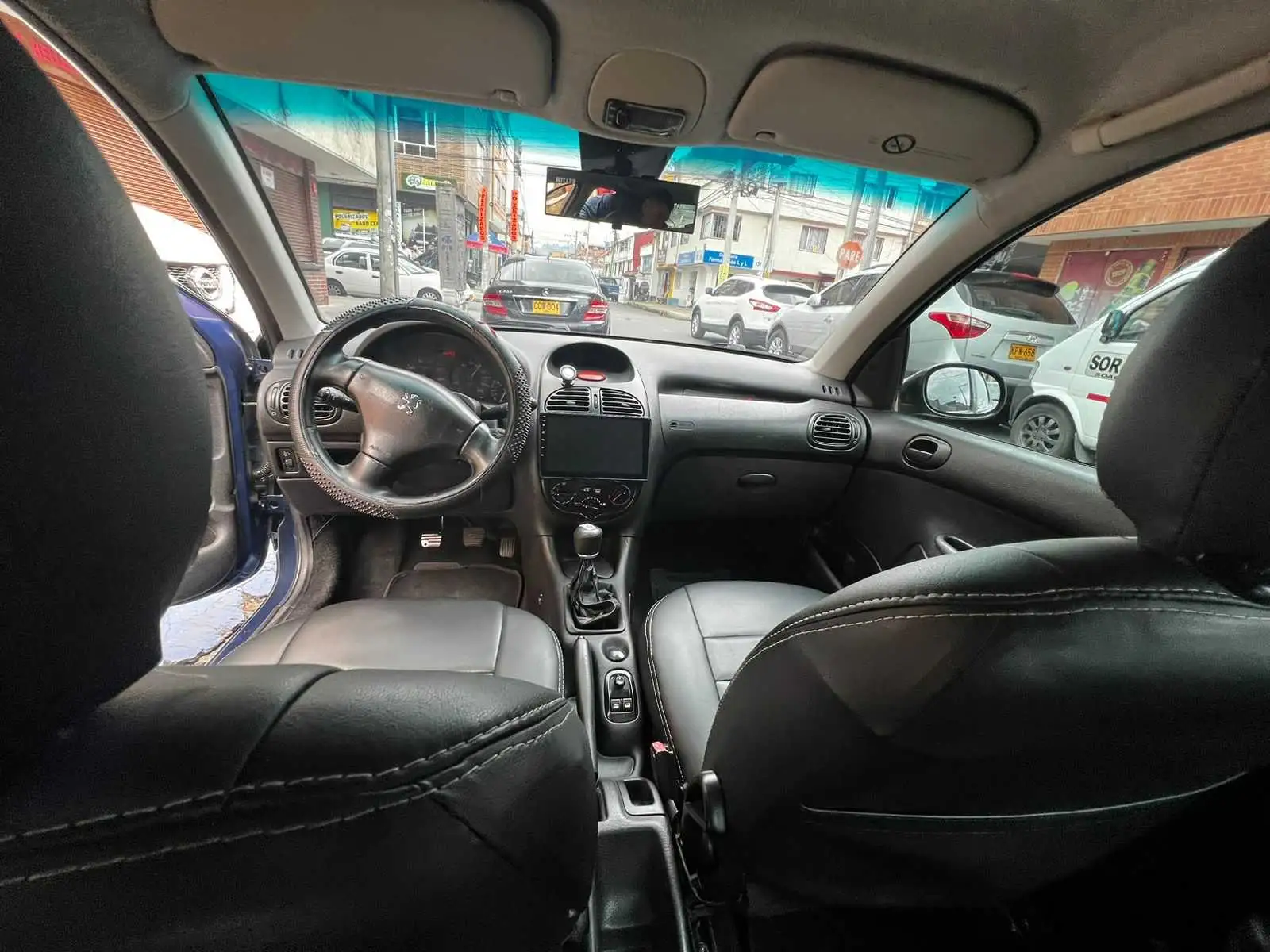 Peugeot  206 foto 5