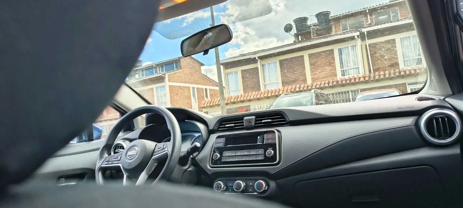 Nissan Versa  foto 4