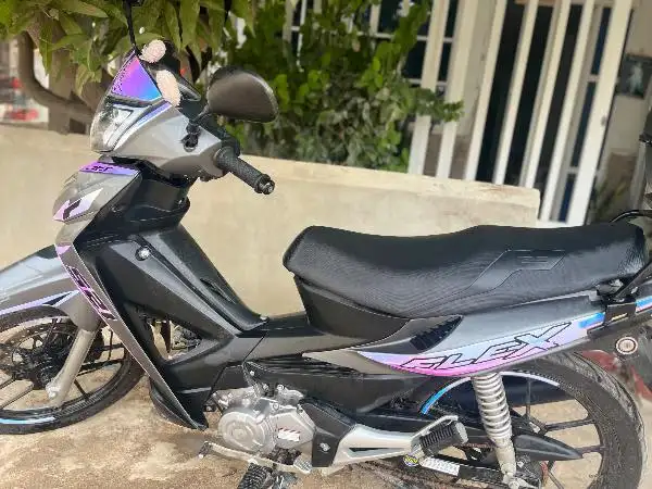AKT Flex 