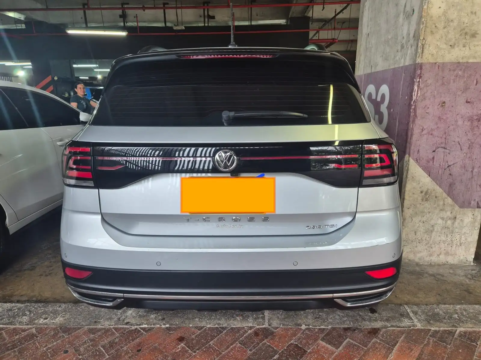 Volkswagen T-Cross foto 2