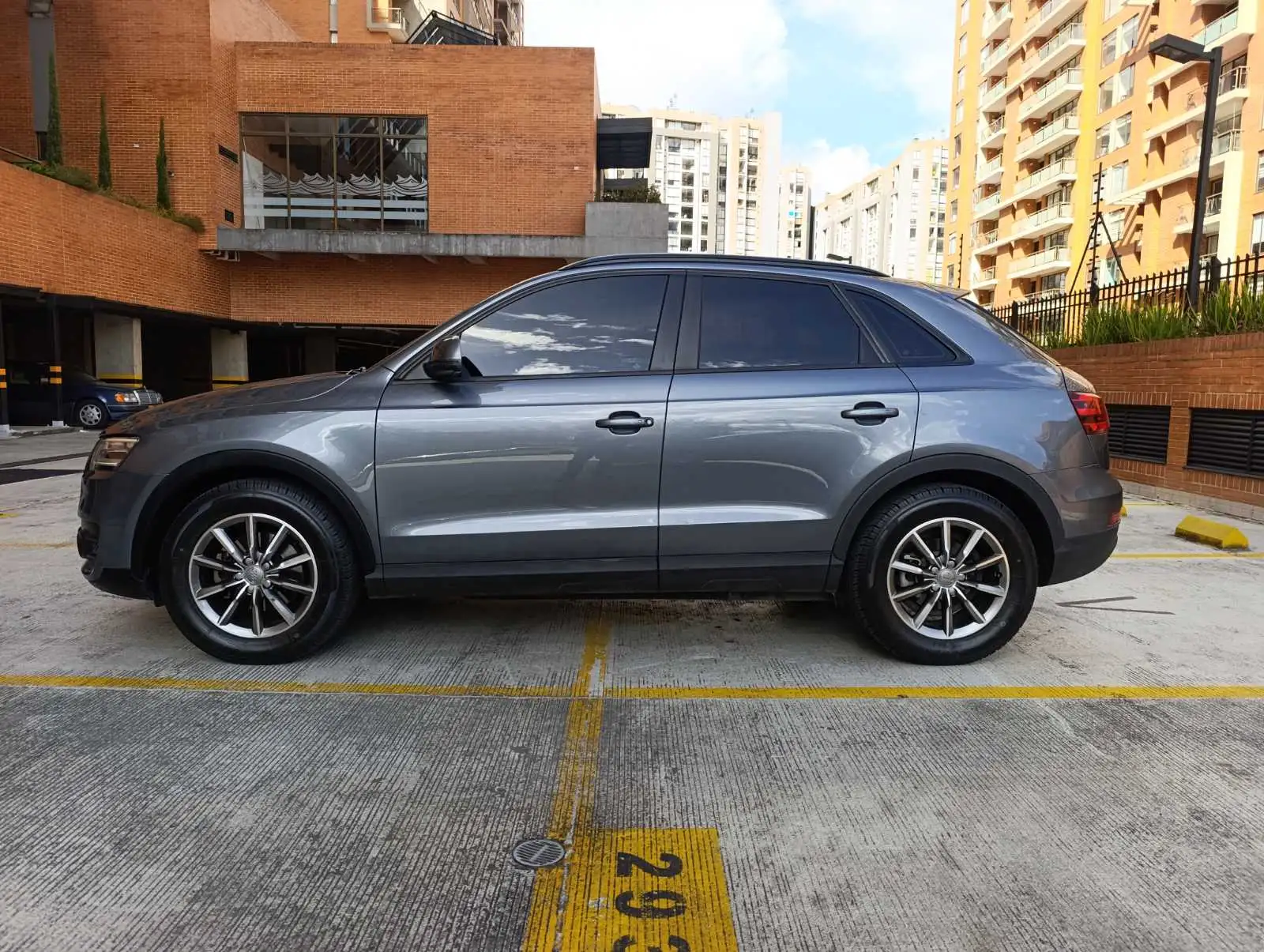 Audi Q3 Quattro  foto 3