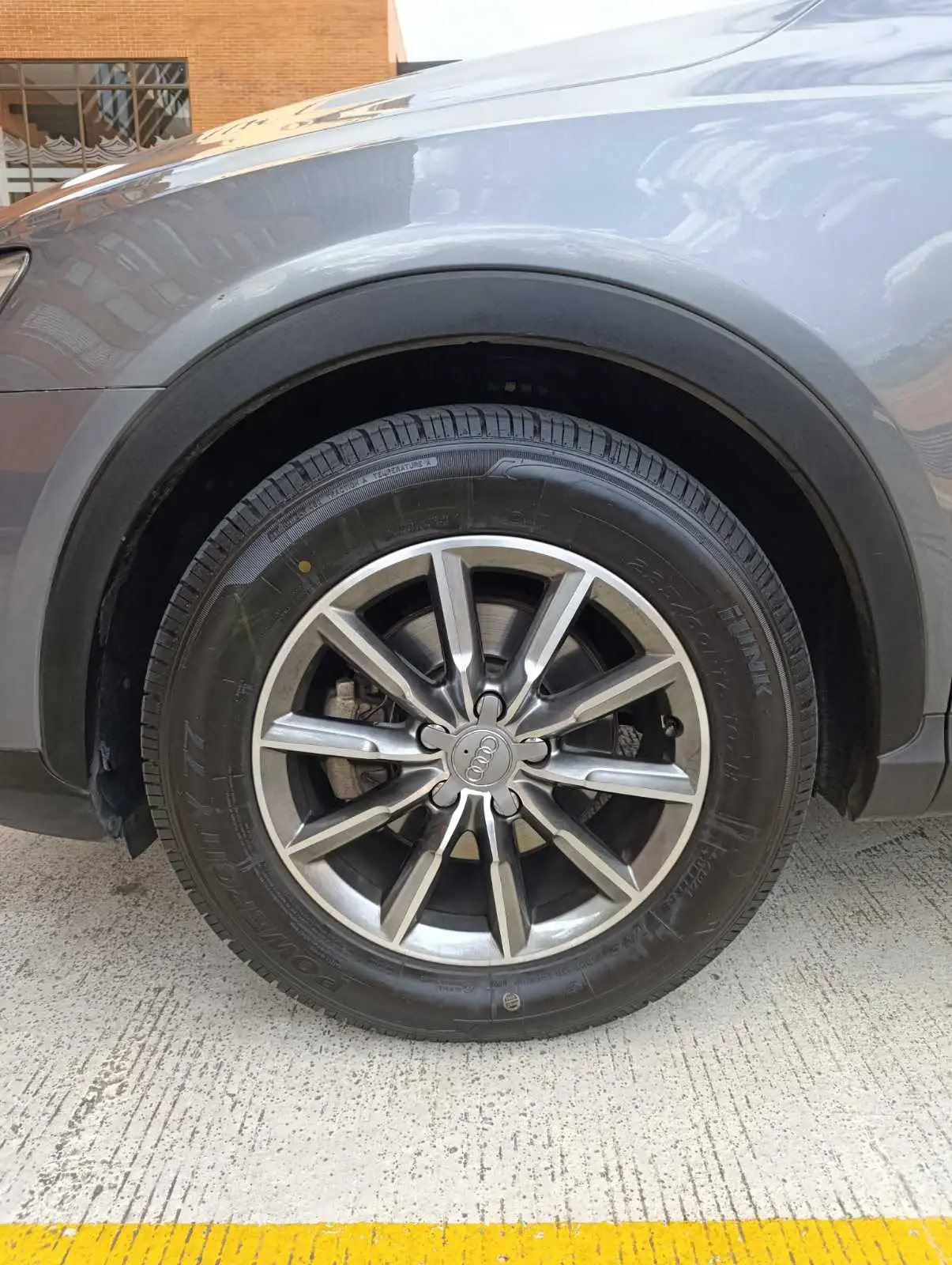 Audi Q3 Quattro  foto 4