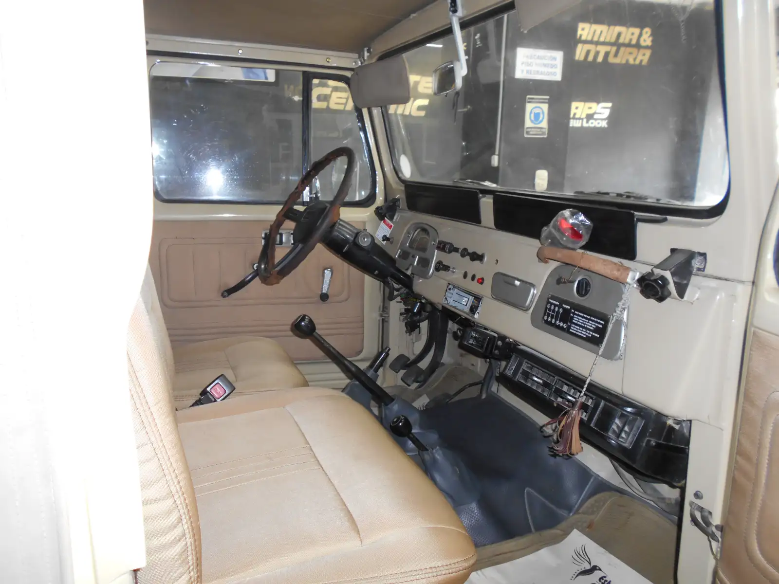 Toyota fj43 foto 2