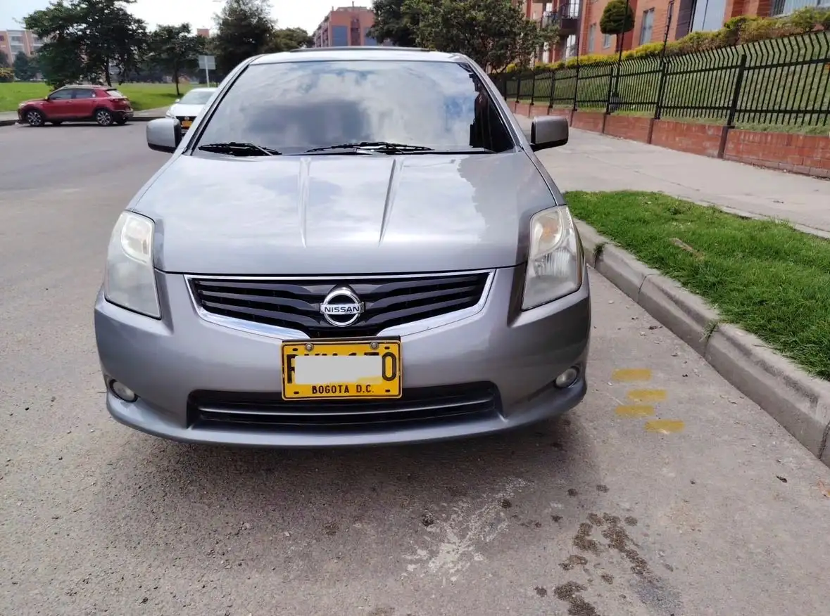 Nissan Sentra  foto 4
