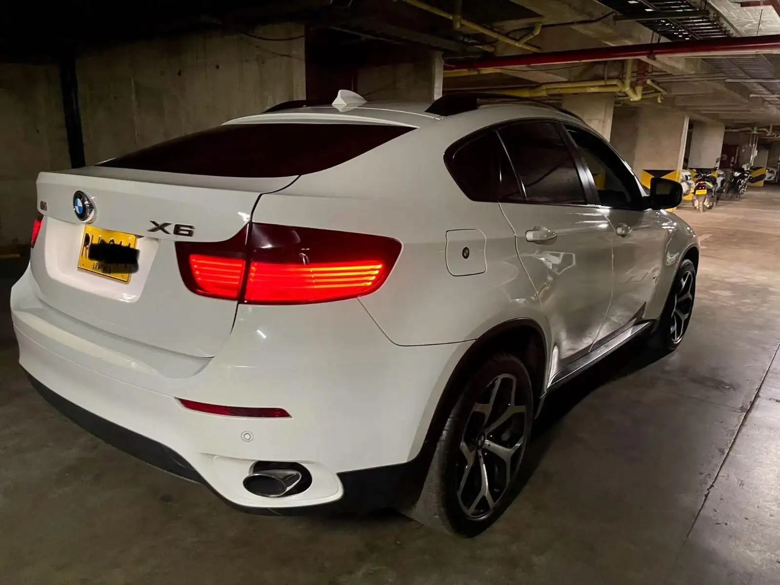 BMW X6 foto 1